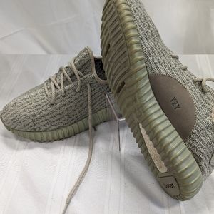 Yzy and Adidas tan tennis shoes